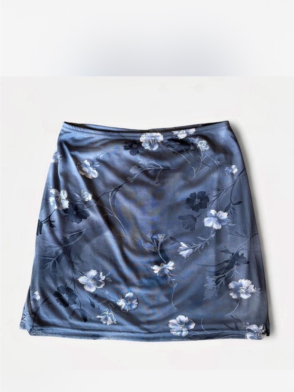 Wrapper Gray & Silver Floral Satin mini Skirt